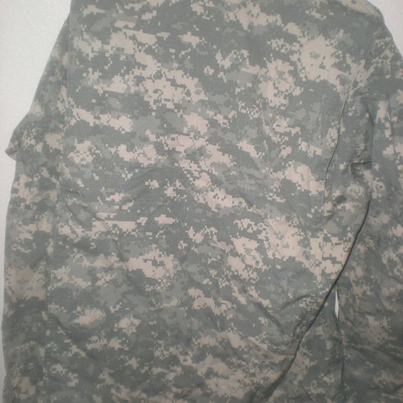 ARMY COMBAT UNIFORM JACKET Size Medium - Picture 3 of 3